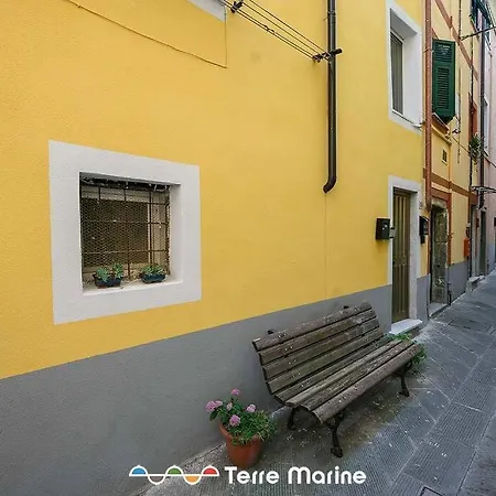 Vascello Di Marola, Terre Marine Daire